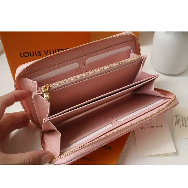 Fashionrepsfam ru LV Bag 2204DJ0036 0802